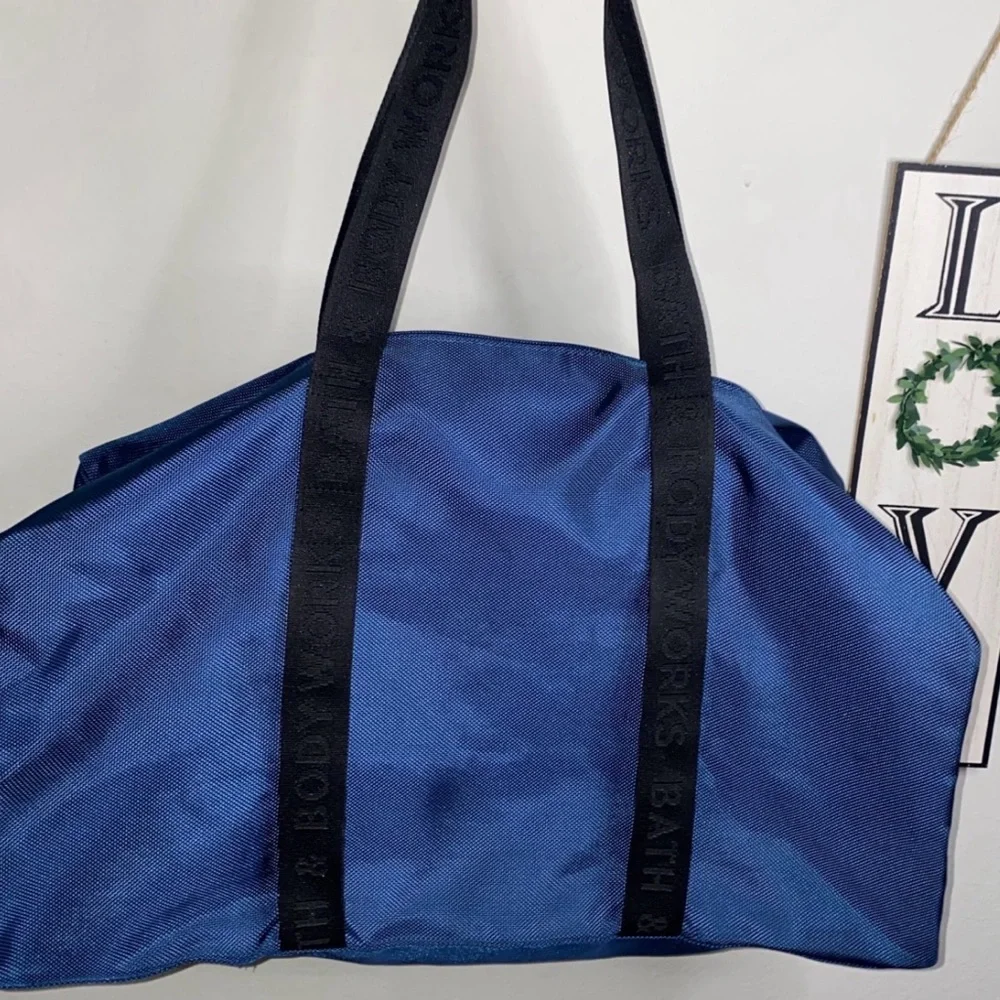 BATH & BODY WORKS OCEAN DUFFEL BAG